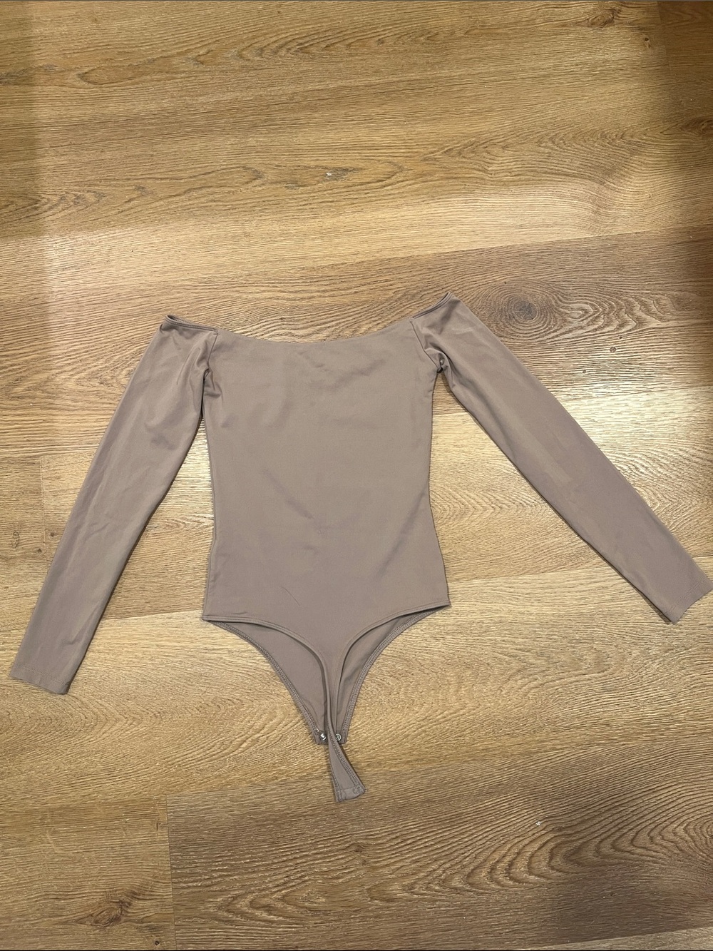 Aritzia, Babaton bodysuit size small